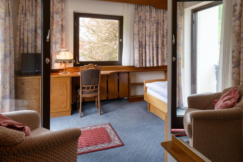 Hotel Schwarzwaldschaefer เอนซ์เคลิสแทร์เลอ ห้อง รูปภาพ