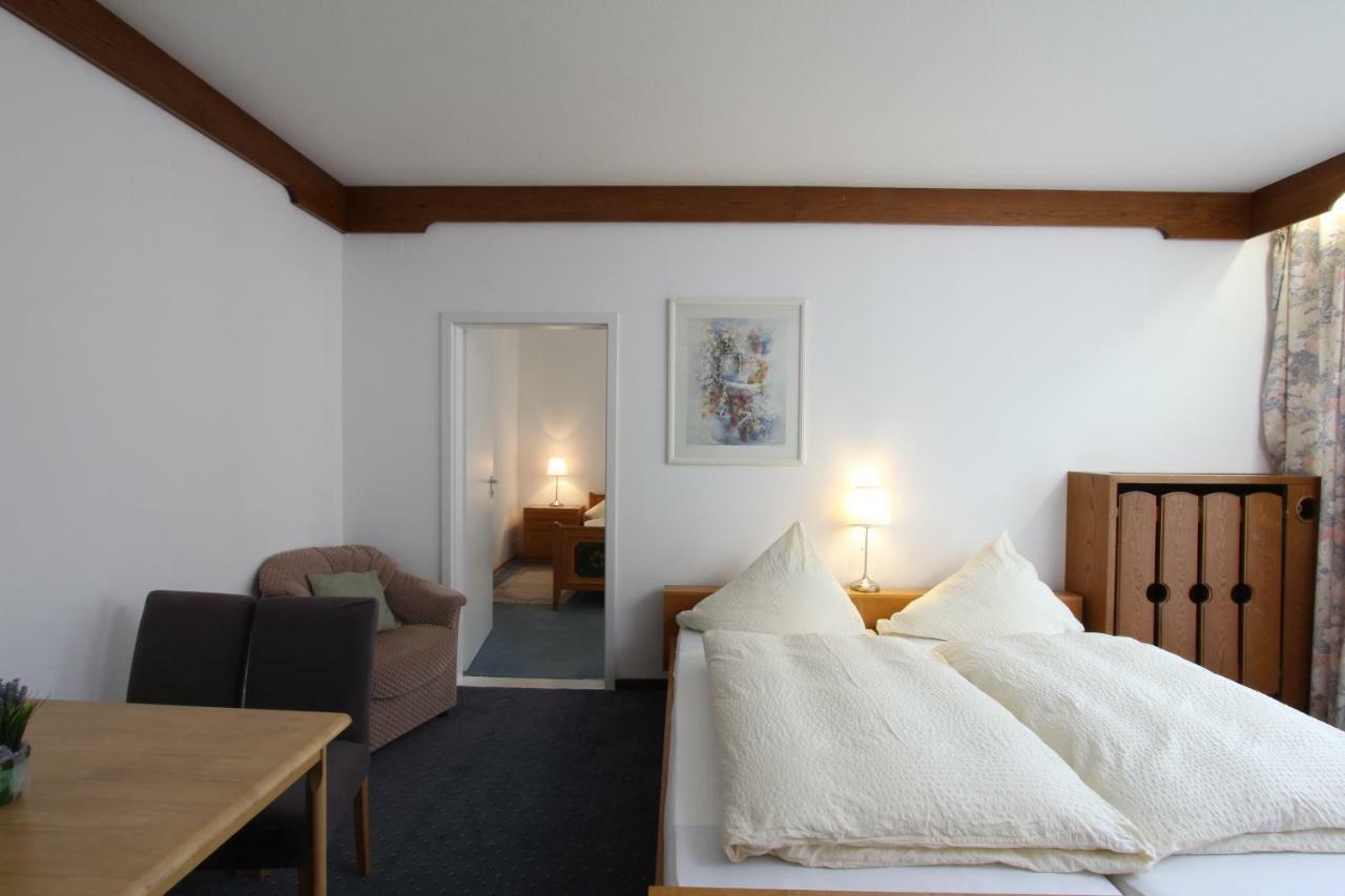 Hotel Schwarzwaldschaefer เอนซ์เคลิสแทร์เลอ ภายนอก รูปภาพ